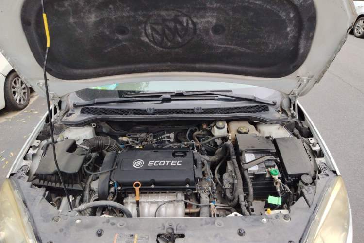 Used Buick GT 2013 GT 1.6L Automatic Comfort Edition Engine Bay