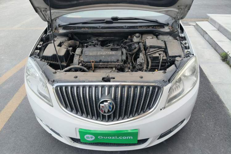 Used Buick GT 2013 GT 1.6L Automatic Fashion Edition Engine Bay