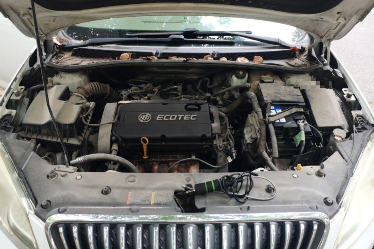 Used Buick GT 2013 GT 1.6L Manual Entry-Level Model Engine Bay