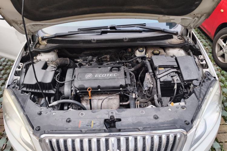 Used Buick GT 2013 GT 1.6L Automatic Fashion Edition Engine Bay