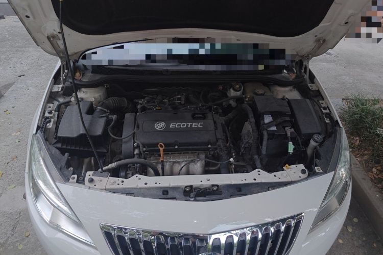 Used Buick GT 2013 XT 1.6L Automatic Fashion Edition Engine Bay