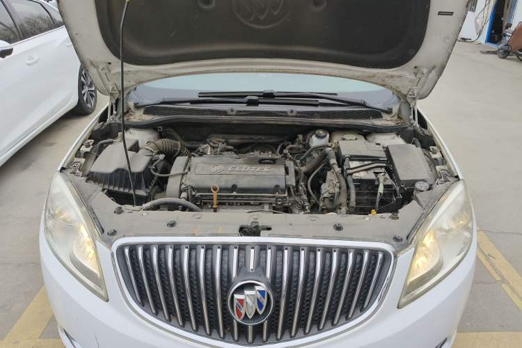 Used Buick GT 2013 GT 1.8L Automatic Fashion Edition Engine Bay