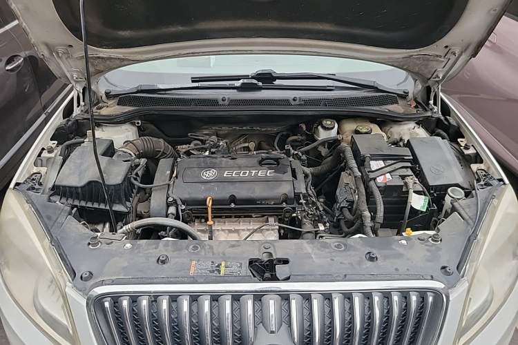Used Buick GT 2013 GT 1.6L Automatic Fashion Edition Engine Bay