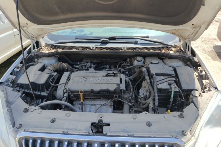 Used Buick GT 2013 GT 1.6L Automatic Fashion Edition Engine Bay