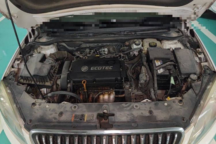 Used Buick GT 2013 GT 1.6L Automatic Fashion Edition Engine Bay