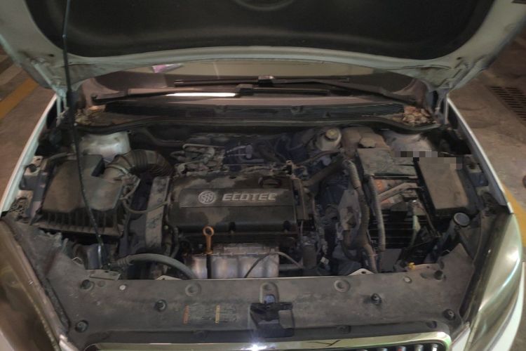 Used Buick GT 2013 GT 1.6L Manual Entry-Level Model Engine Bay