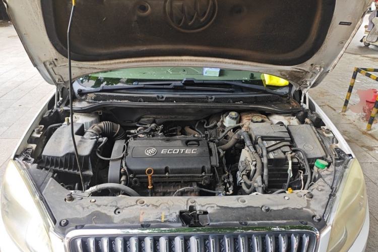 Used Buick GT 2013 GT 1.6L Manual Entry-Level Model Engine Bay