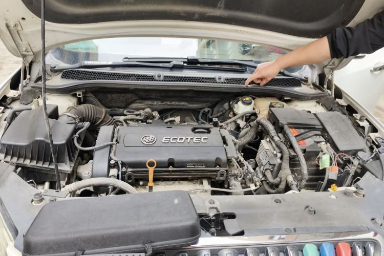 Used Buick GT 2013 GT 1.6L Manual Comfort Edition Engine Bay