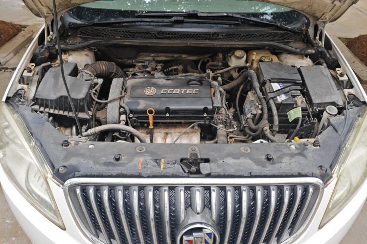Used Buick GT 2013 GT 1.6L Automatic Fashion Edition Engine Bay