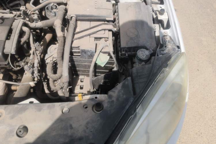 Used Buick GT 2013 GT 1.6L Manual Entry-Level Model Engine Bay Left