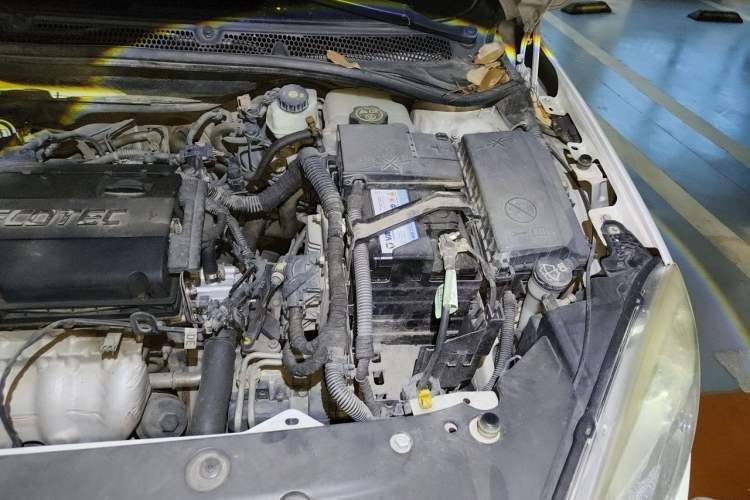 Used Buick GT 2013 GT 1.6L Automatic Comfort Edition Engine Bay Left