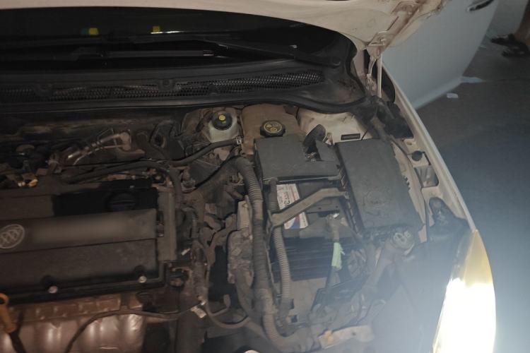 Used Buick GT 2013 GT 1.6L Manual Entry-Level Model Engine Bay Left