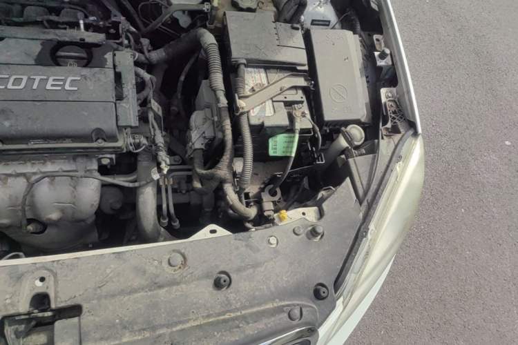 Used Buick GT 2013 GT 1.8L Automatic Fashion Edition Engine Bay Left
