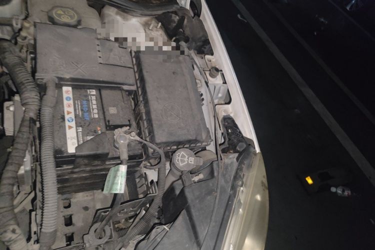Used Buick GT 2013 GT 1.6L Automatic Fashion Edition Engine Bay Left
