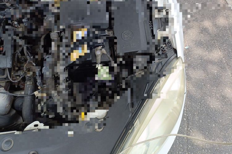 Used Buick GT 2013 GT 1.6L Automatic Fashion Edition Engine Bay Left