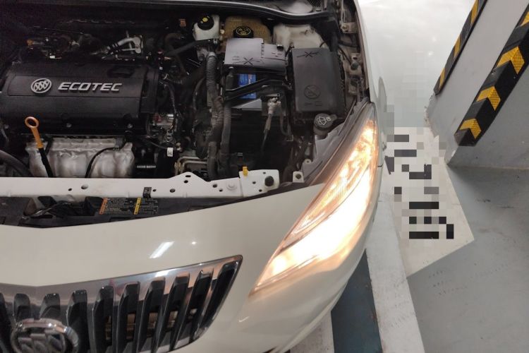 Used Buick GT 2013 XT 1.6L Automatic Fashion Edition Engine Bay Left