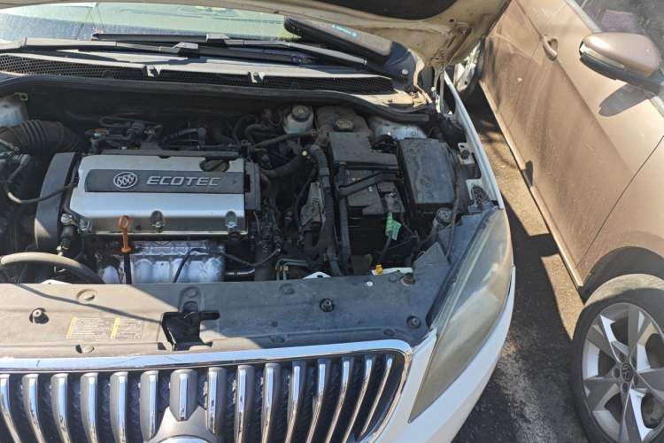 Used Buick GT 2013 GT 1.6L Automatic Comfort Edition Engine Bay Left