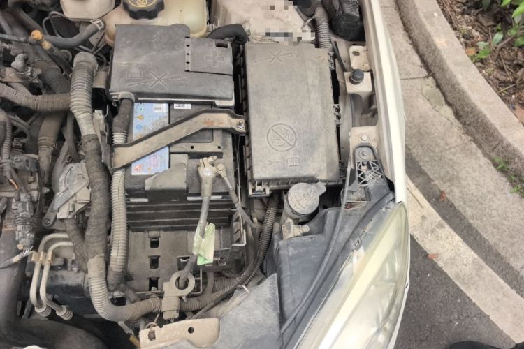 Used Buick GT 2013 GT 1.6L Automatic Fashion Edition Engine Bay Left