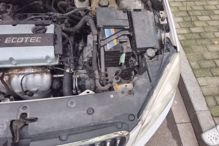 Used Buick GT 2013 GT 1.6L Automatic Fashion Edition Engine Bay Left