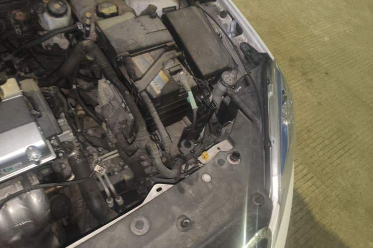 Used Buick GT 2013 GT 1.6L Automatic Fashion Edition Engine Bay Left