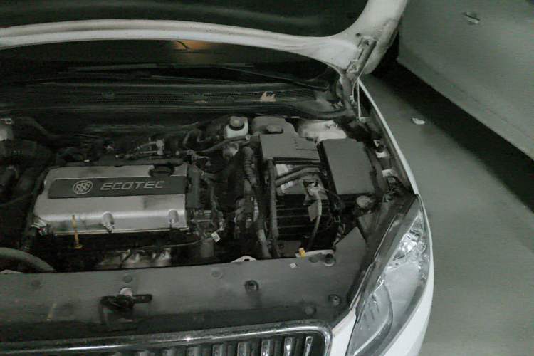 Used Buick GT 2013 GT 1.6L Manual Entry-Level Model Engine Bay Left