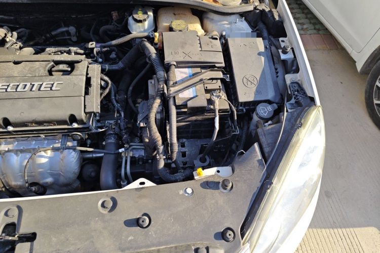 Used Buick GT 2013 GT 1.6L Automatic Comfort Edition Engine Bay Left