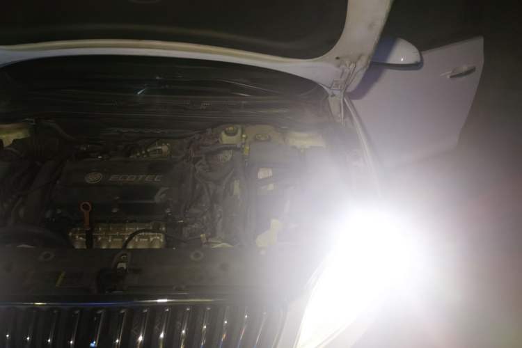 Used Buick GT 2013 GT 1.6L Automatic Fashion Edition Engine Bay Left