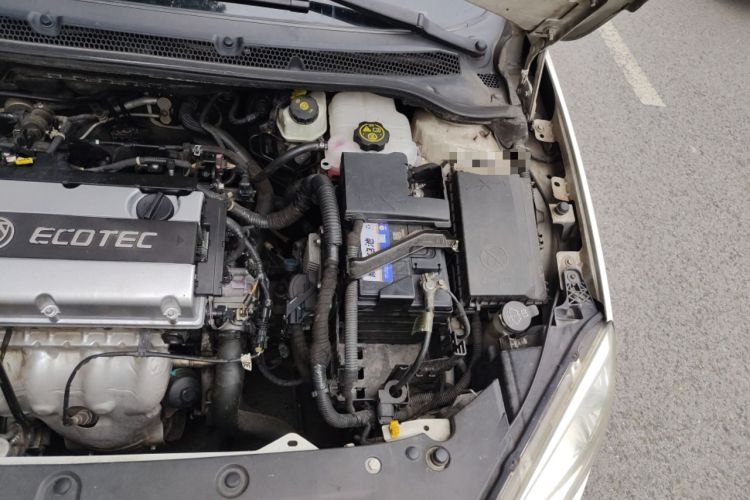 Used Buick GT 2013 GT 1.6L Manual Entry-Level Model Engine Bay Left