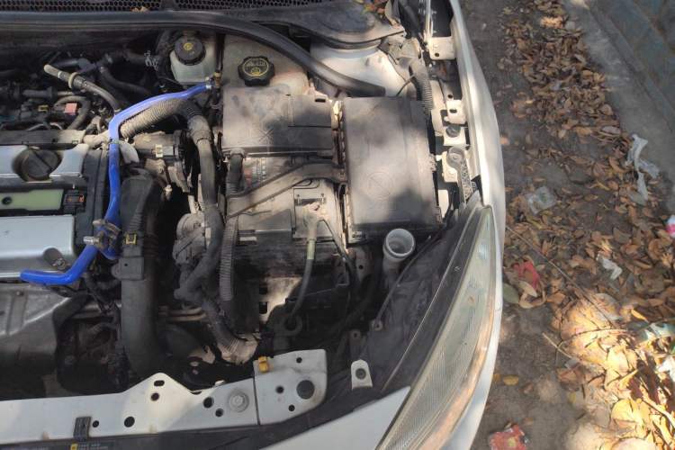 Used Buick GT 2013 XT 1.6T Automatic Fashion Sport Edition Engine Bay Left
