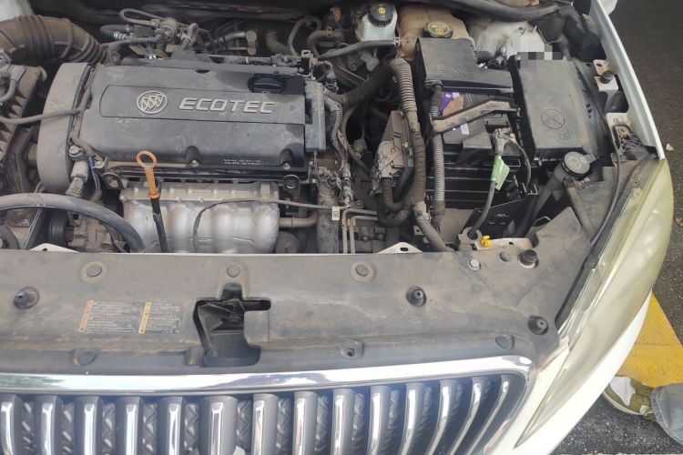 Used Buick GT 2013 GT 1.6L Automatic Fashion Edition Engine Bay Left