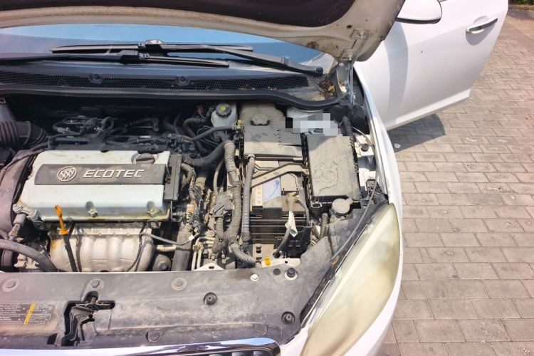 Used Buick GT 2013 GT 1.6L Automatic Fashion Edition Engine Bay Left