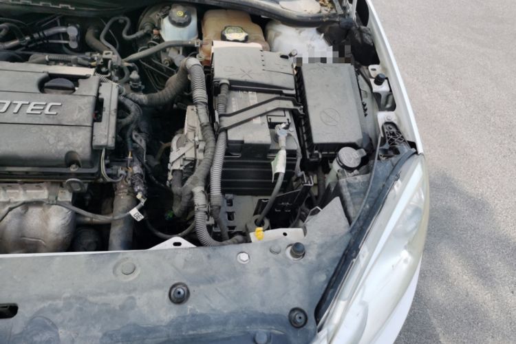 Used Buick GT 2013 GT 1.6L Manual Entry-Level Model Engine Bay Left