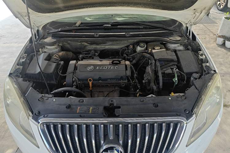 Used Buick GT 2013 GT 1.6L Automatic Fashion Edition Engine Bay