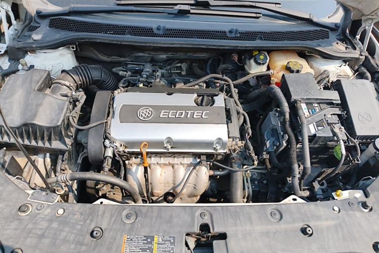 Used Buick GT 2013 GT 1.6L Automatic Fashion Edition Engine Bay