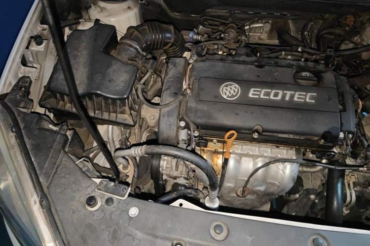 Used Buick GT 2013 GT 1.6L Automatic Fashion Edition Engine Bay Right