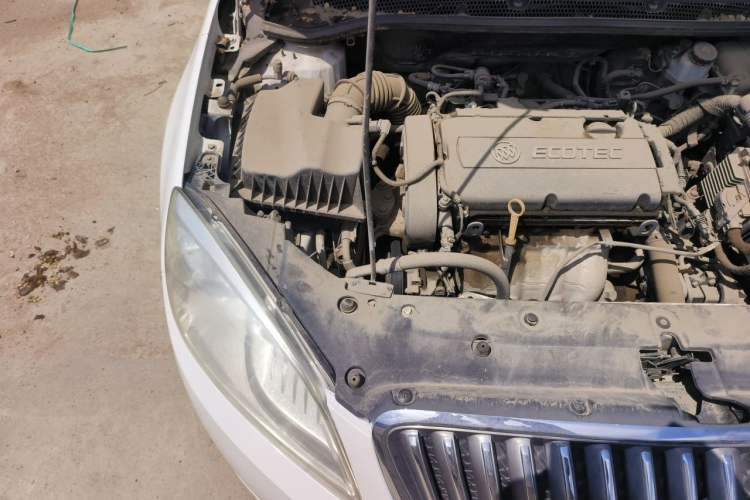 Used Buick GT 2013 GT 1.6L Automatic Fashion Edition Engine Bay Right