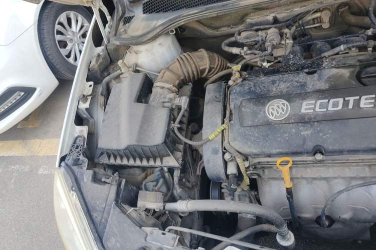 Used Buick GT 2013 GT 1.6L Automatic Fashion Edition Engine Bay Right