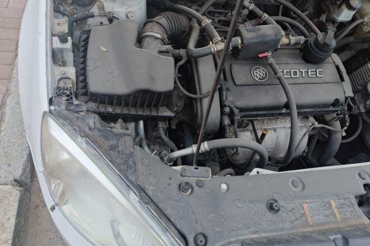 Used Buick GT 2013 GT 1.6L Manual Comfort Edition Engine Bay Right