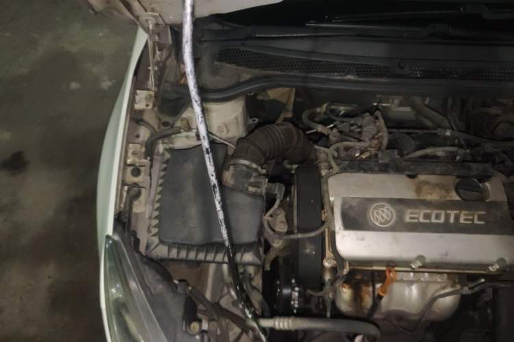 Used Buick GT 2013 XT 1.6L Automatic Fashion Edition Engine Bay Right