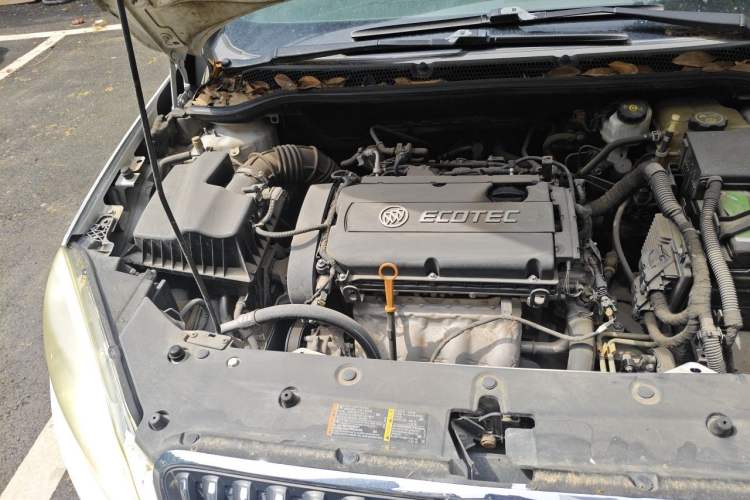 Used Buick GT 2013 GT 1.8L Automatic Fashion Edition Engine Bay Right