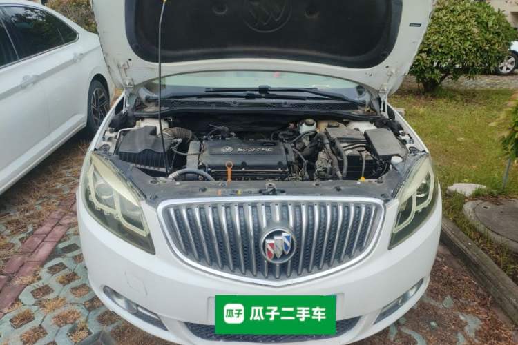 Used Buick GT 2013 GT 1.6L Automatic Fashion Edition Engine Bay Right