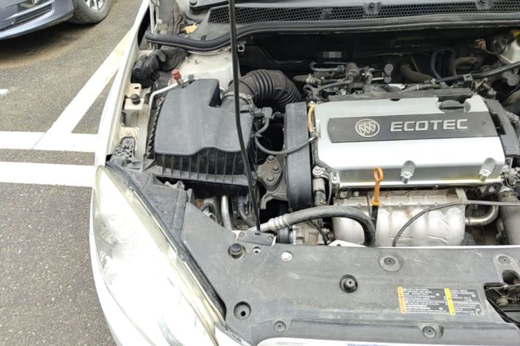 Used Buick GT 2013 GT 1.6L Automatic Fashion Edition Engine Bay Right