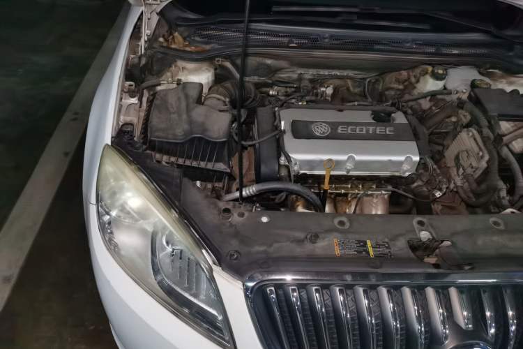 Used Buick GT 2013 GT 1.6L Automatic Fashion Edition Engine Bay Right