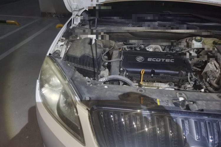 Used Buick GT 2013 GT 1.6L Manual Entry-Level Model Engine Bay Right