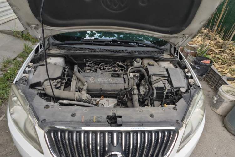 Used Buick GT 2013 GT 1.6T Automatic Fashion Sport Edition Engine Bay