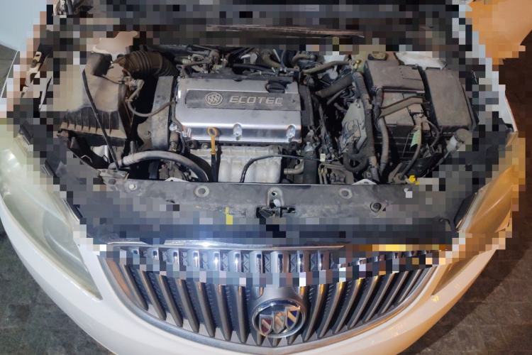 Used Buick GT 2013 GT 1.6L Automatic Fashion Edition Engine Bay