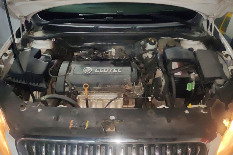 Used Buick GT 2013 GT 1.6L Manual Entry-Level Model Engine Bay