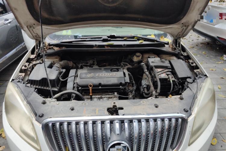 Used Buick GT 2013 GT 1.6L Automatic Fashion Edition Engine Bay