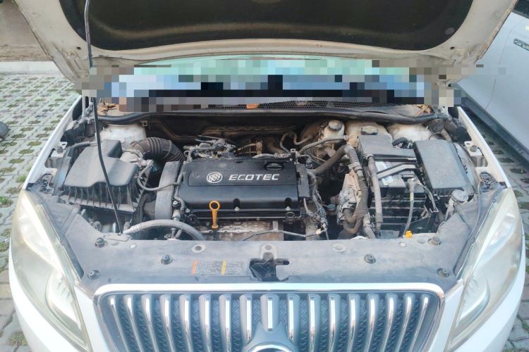 Used Buick GT 2013 GT 1.6L Manual Entry-Level Model Engine Bay