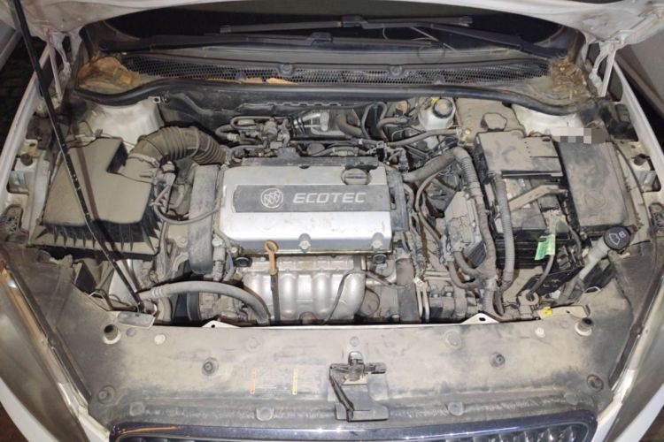 Used Buick GT 2013 GT 1.6L Automatic Fashion Edition Engine Bay